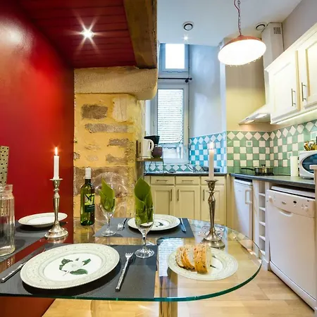 Rouge Passion شقة سارلا لا كانيدا