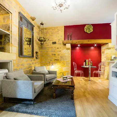 Rouge Passion Daire Sarlat-la-Canéda