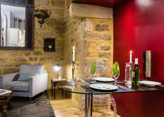 Appartement Rouge Passion Sarlat-la-Canéda